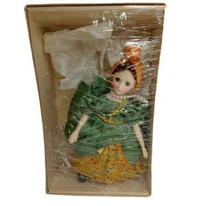 Vintage 1985 Suzanne Gibson Brazil Collectible Doll Figure 5014 New